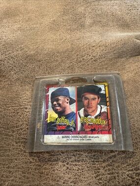 Ken Griffey Jr. & Greg Maddux Vintage Baseball Card Pack - Red, Blue, Yellow